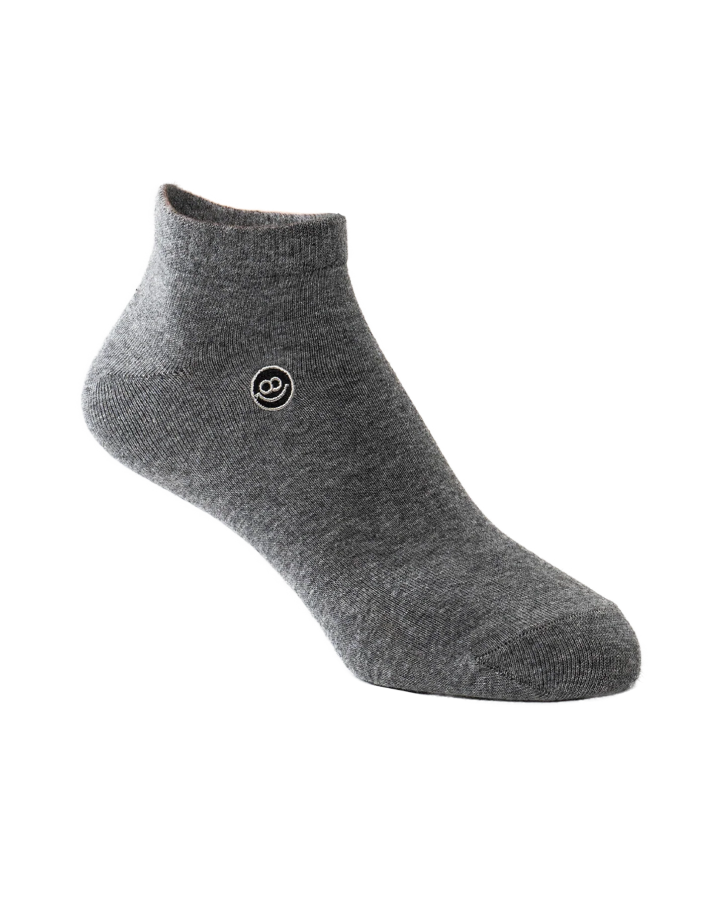 10 paires de bas chevilles : 3x bleu marine, 4 grises et 3x bordeaux