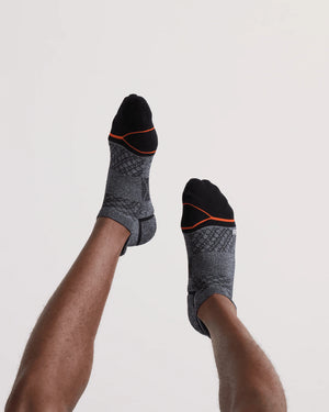 Foot Hold Black and White Short Socks