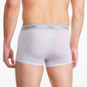 Boxer court Calvin Klein taille basse gris
