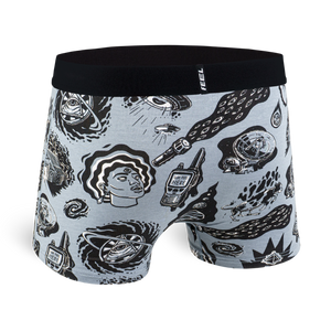 Boxer court Feel : Ovni