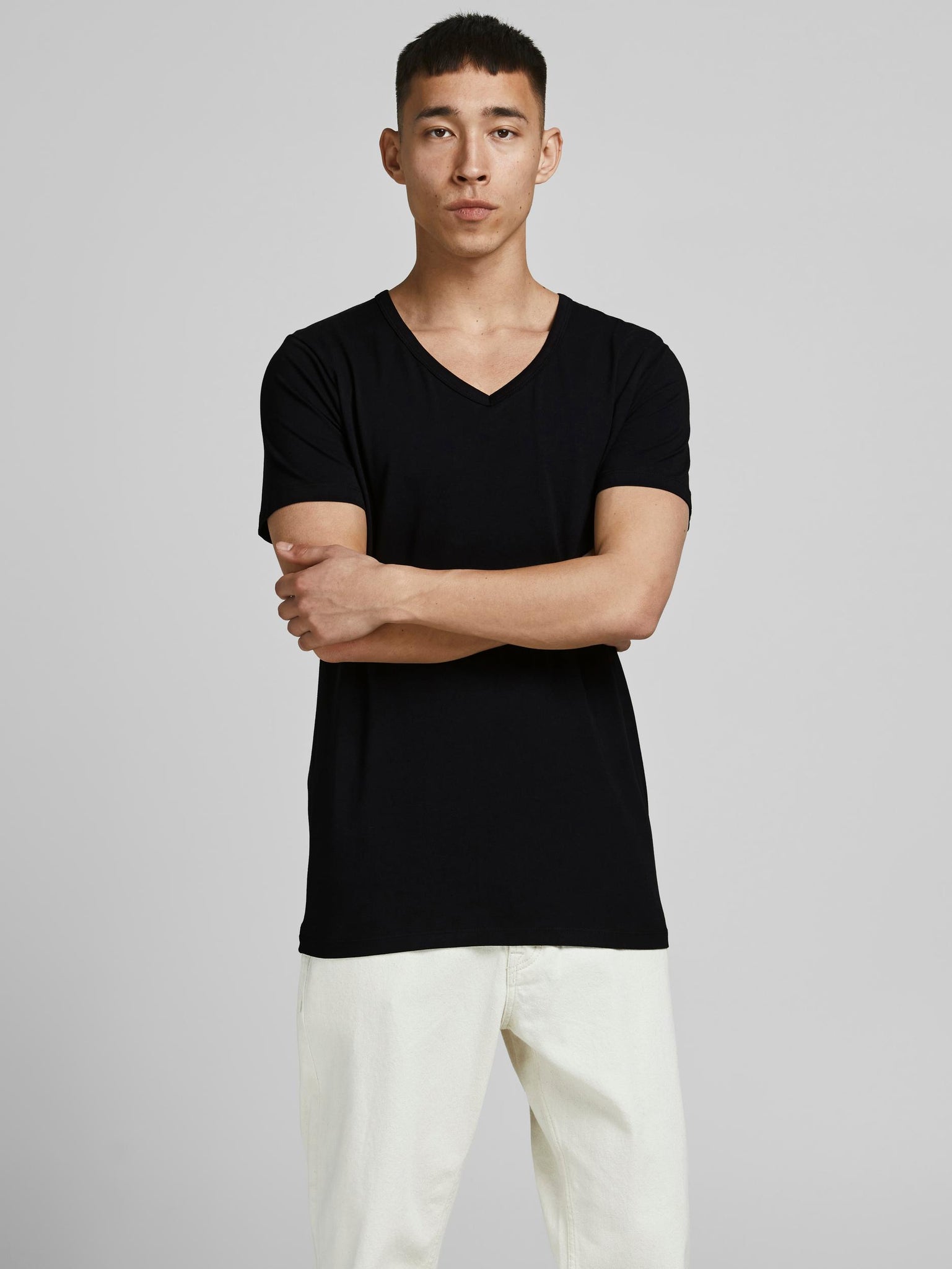 Jack & Jones t-shirt col en V noir en coton