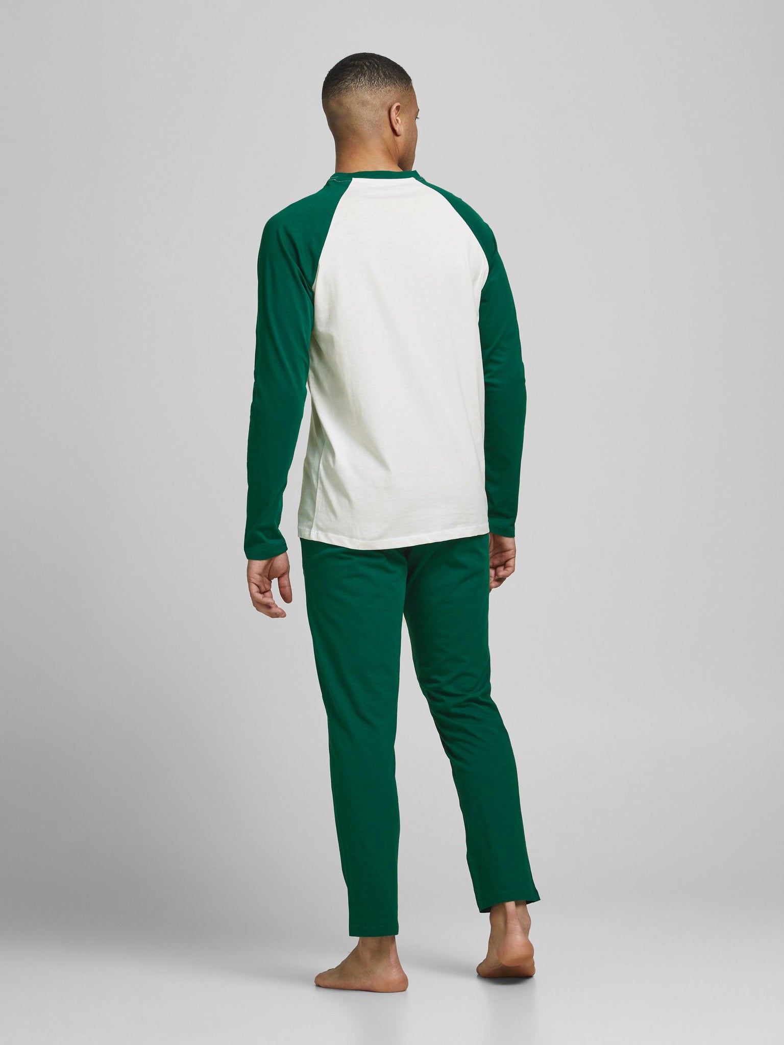 Jack &amp; Jones Warren evergreen pajama set